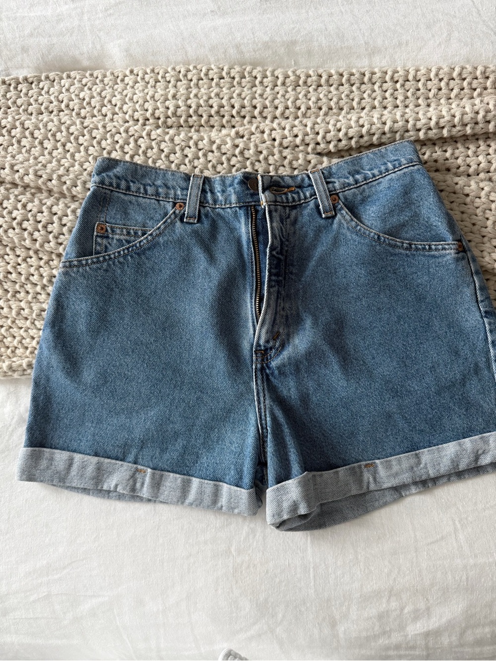 LEVIS DENIM SHORTS - Picture 3 of 3